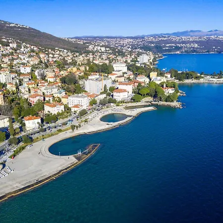 Elena * Opatija